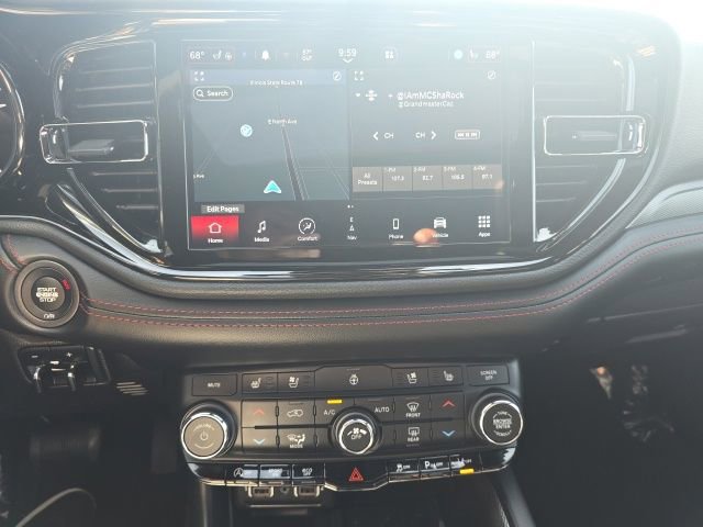 Used 2025 Dodge Durango GT AWD/4WD image 24