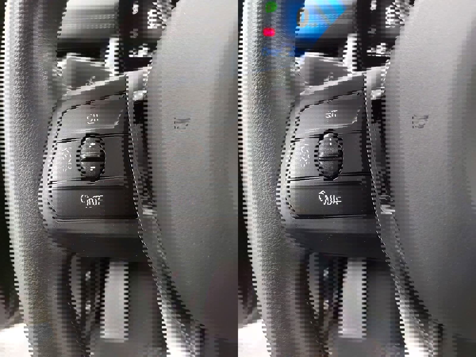 Used 2023 BMW X1 xDrive28i w/ Premium Package image 19