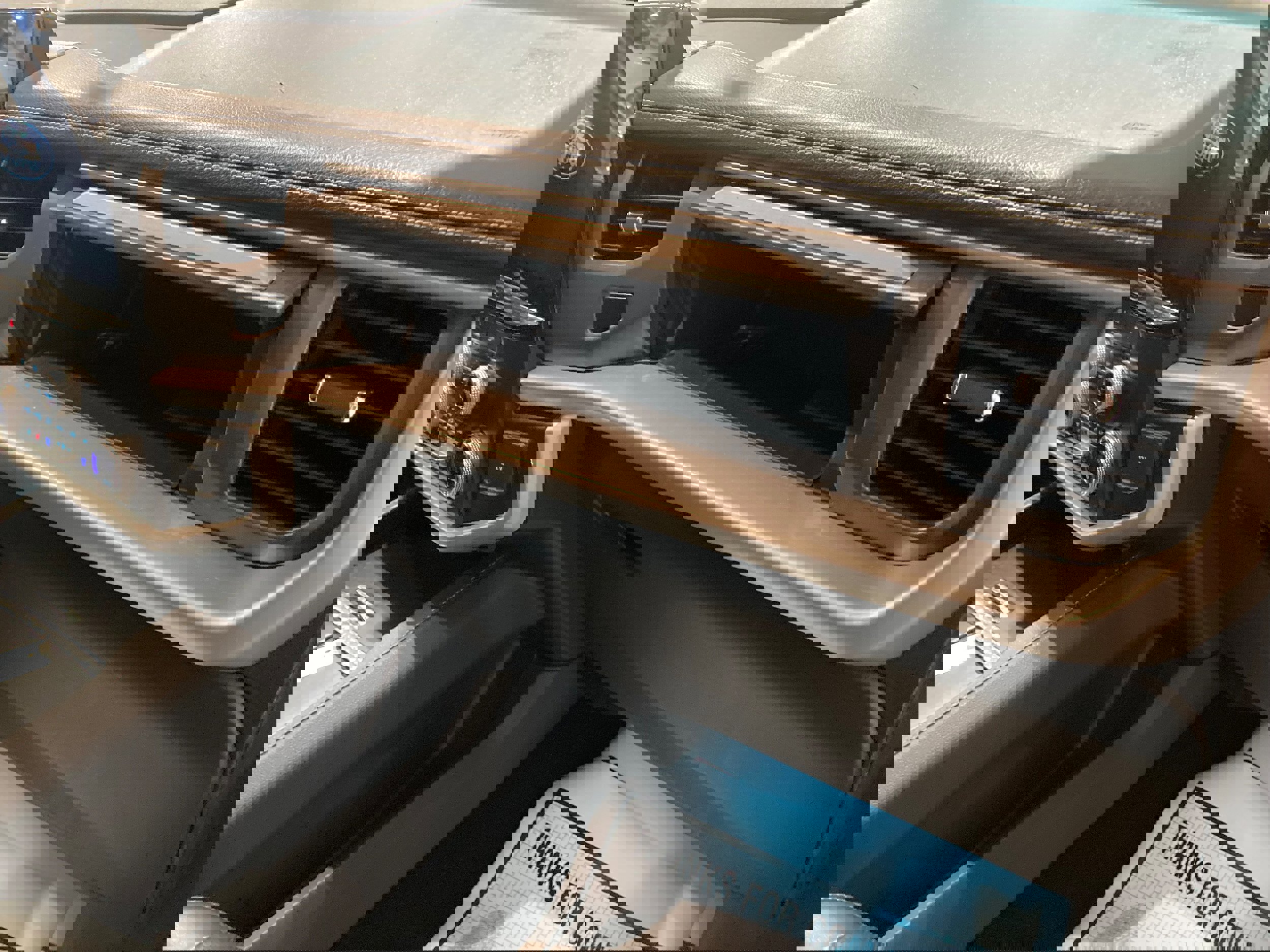 Used 2022 Ford Expedition Max XLT image 5