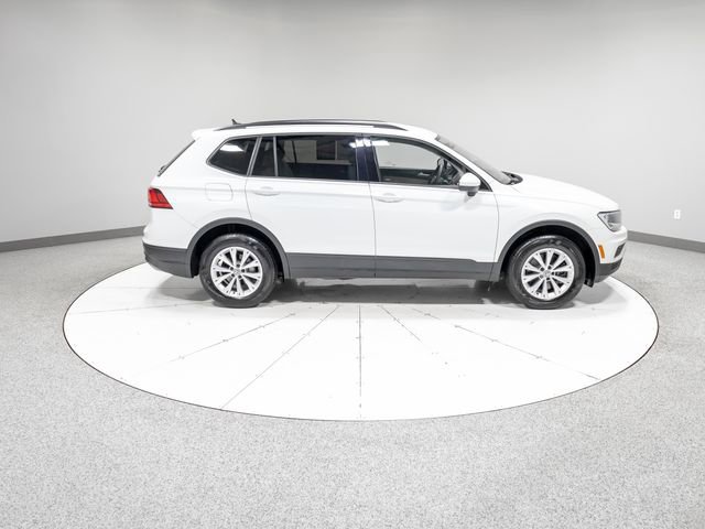Used 2020 Volkswagen Tiguan S image 29