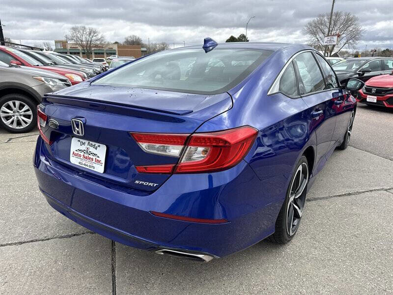 Used 2018 Honda Accord Sport image 7