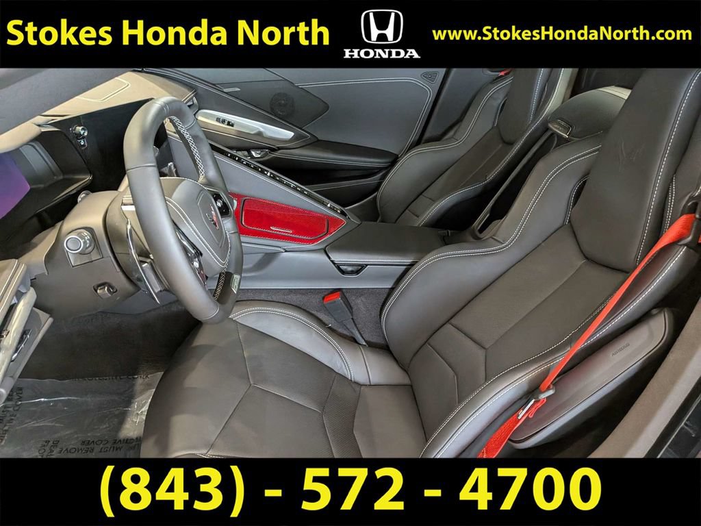 Used 2025 Chevrolet Corvette Z06 RWD image 15