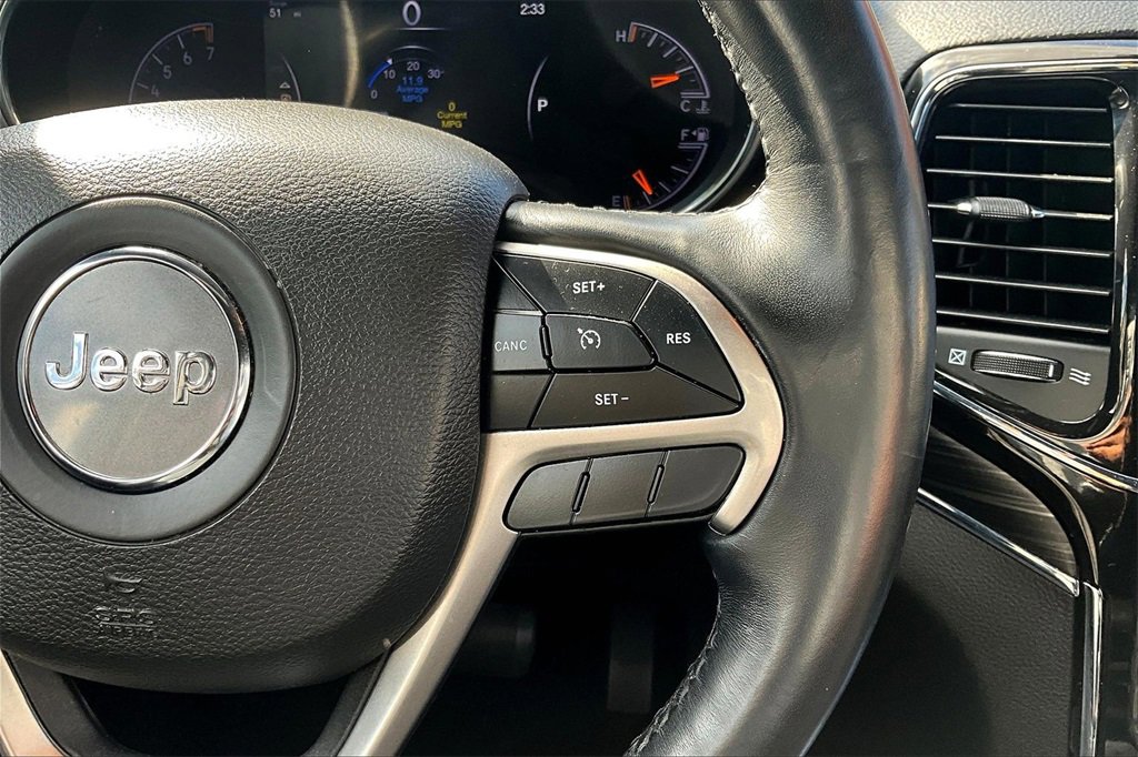 Used 2022 Jeep Grand Cherokee Limited image 12