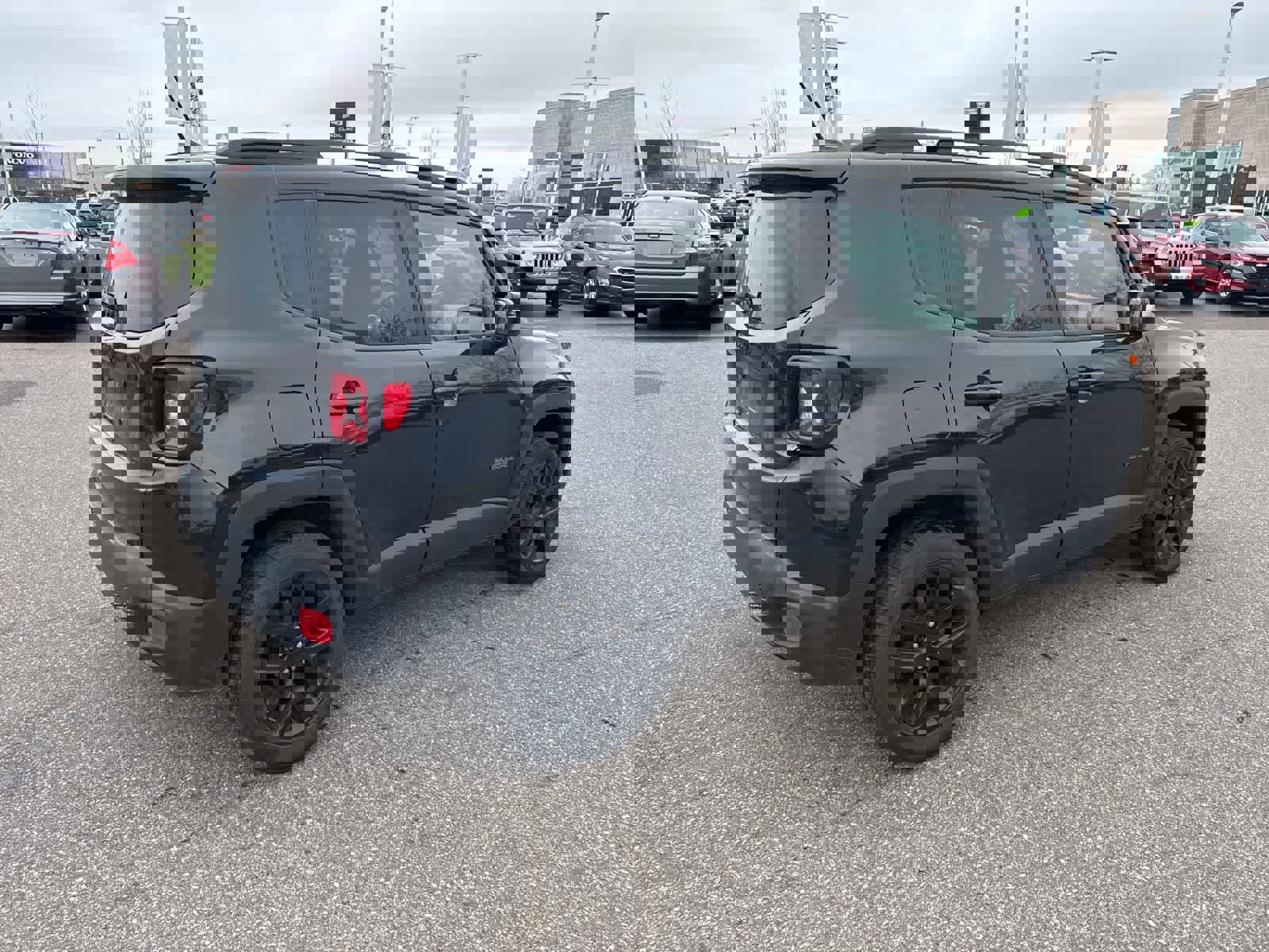 Used 2017 Jeep Renegade Altitude image 5