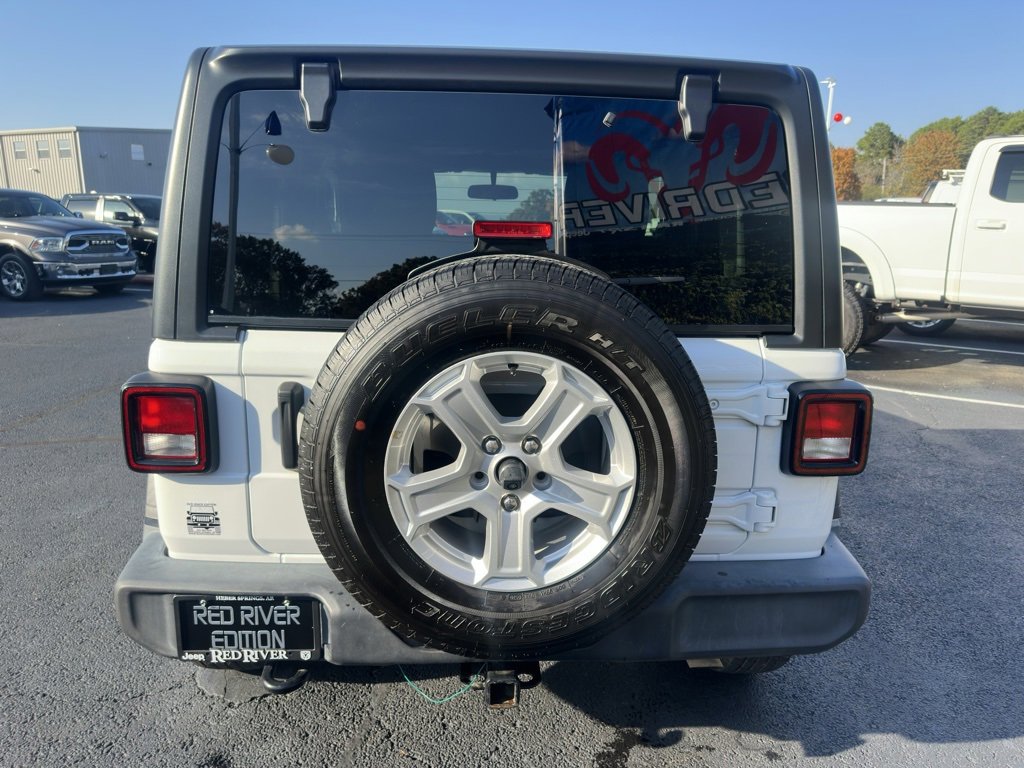 Used 2021 Jeep Wrangler Sport S image 24