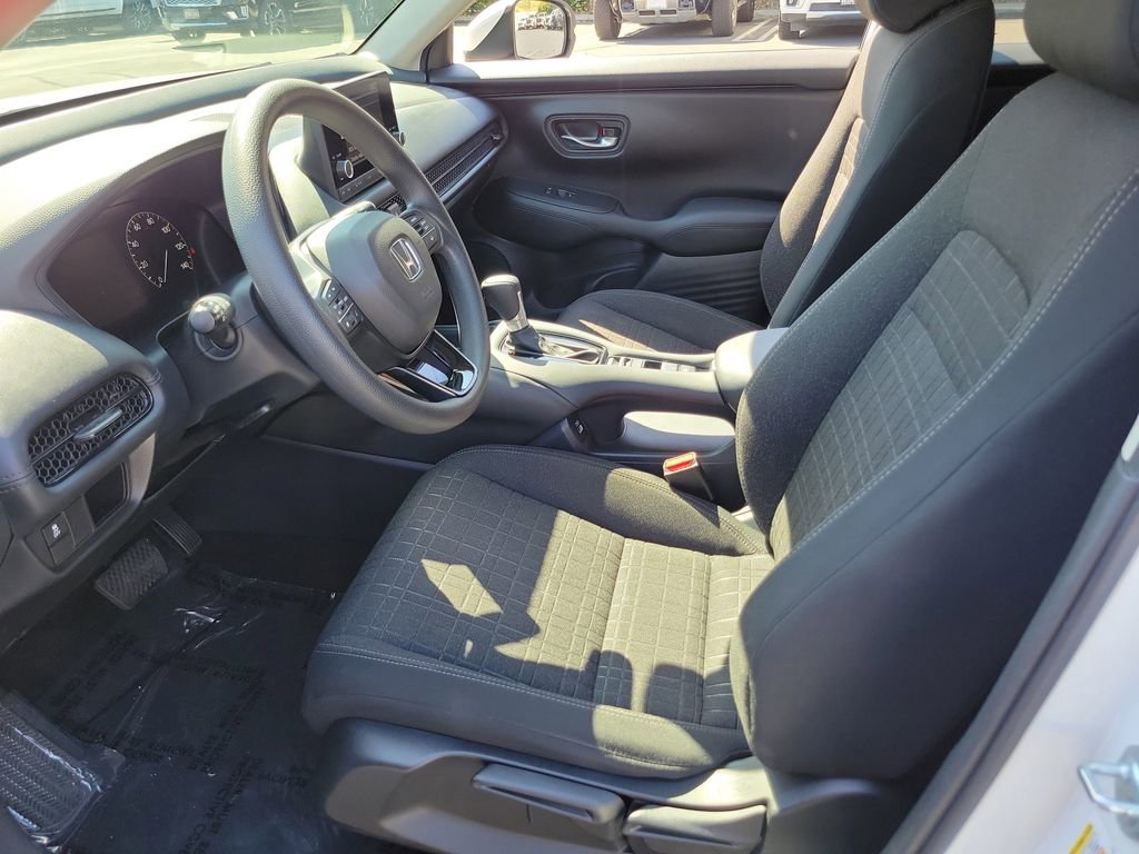 Certified 2023 Honda HR-V LX image 16