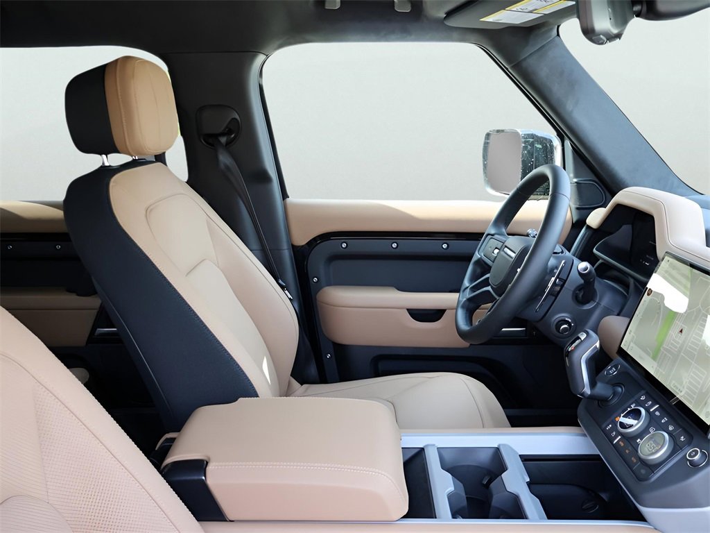 New 2026 Land Rover Defender 110 V8 image 9
