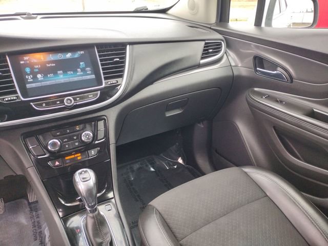 Used 2021 Buick Encore Preferred FWD image 29