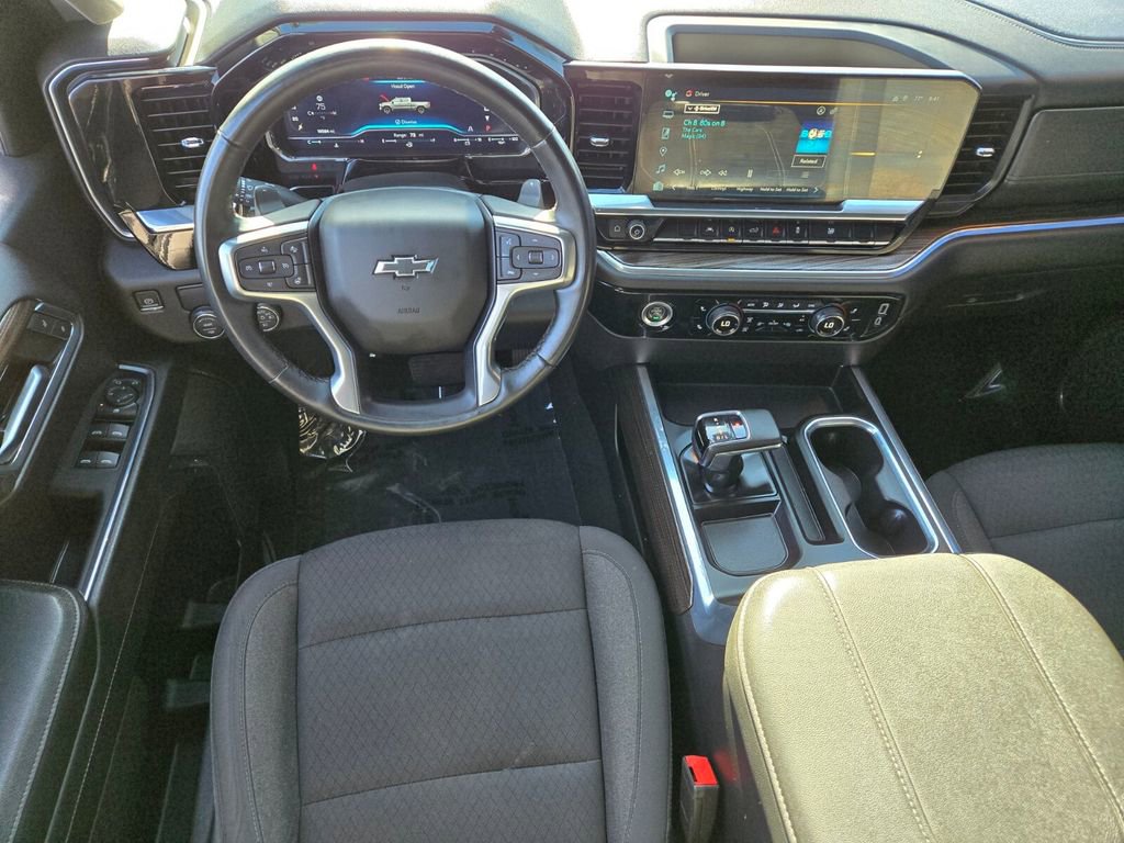 Used 2023 Chevrolet Silverado 1500 RST RWD image 12