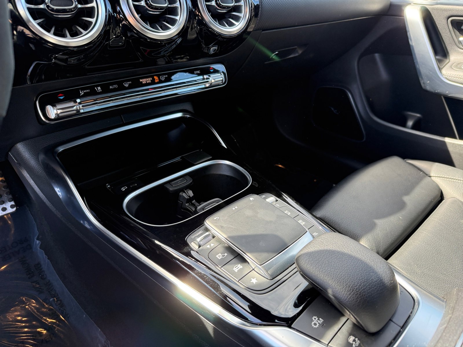 Used 2023 Mercedes-Benz CLA 35 AMG 4MATIC image 13