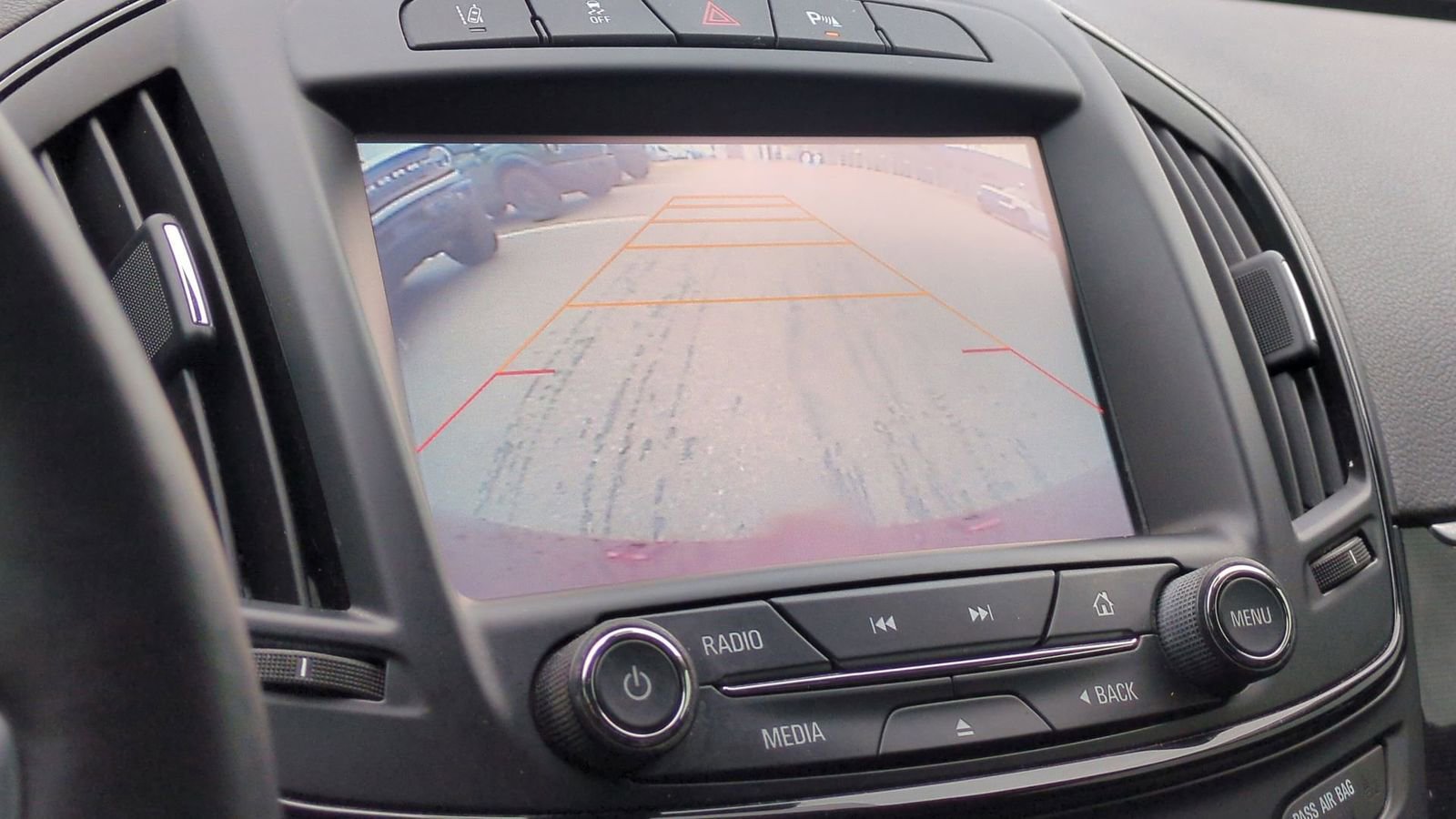 Used 2016 Buick Regal Premium w/ Driver Confidence Package #1 image 32