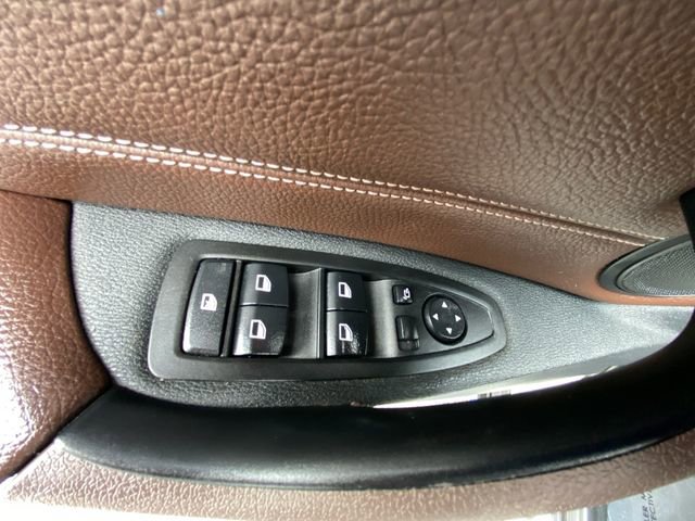 Used 2019 BMW X1 sDrive28i w/ Convenience Package image 17