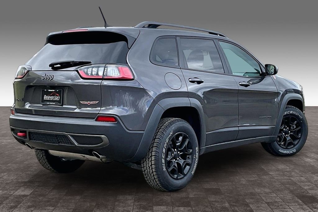 Used 2019 Jeep Cherokee Trailhawk w/ Cold Weather Group AWD/4WD image 14