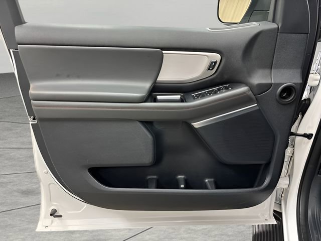 Used 2025 Ford Expedition Max Active image 10