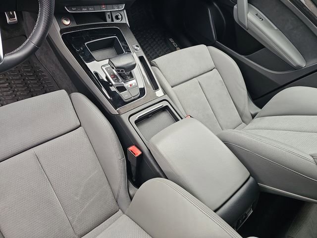 Used 2022 Audi SQ5 Premium Plus w/ Premium Plus Package image 23