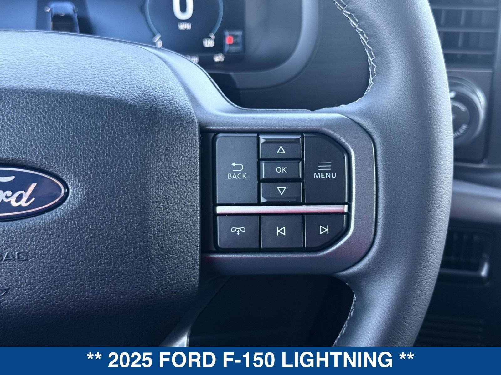 New 2025 Ford F150 Lightning XLT image 26
