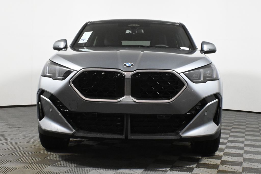 Certified 2025 BMW X2 xDrive28i w/ Technology Package image 10