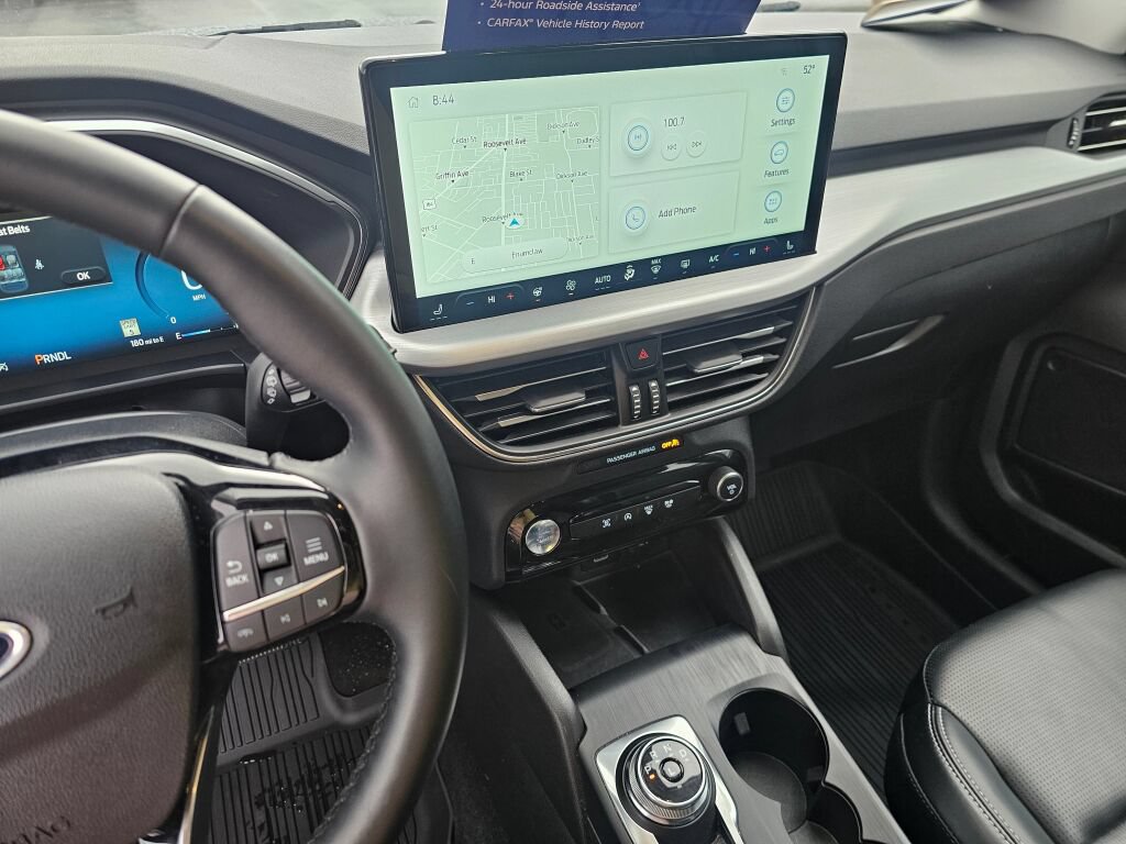 Certified 2025 Ford Escape Platinum AWD/4WD image 21