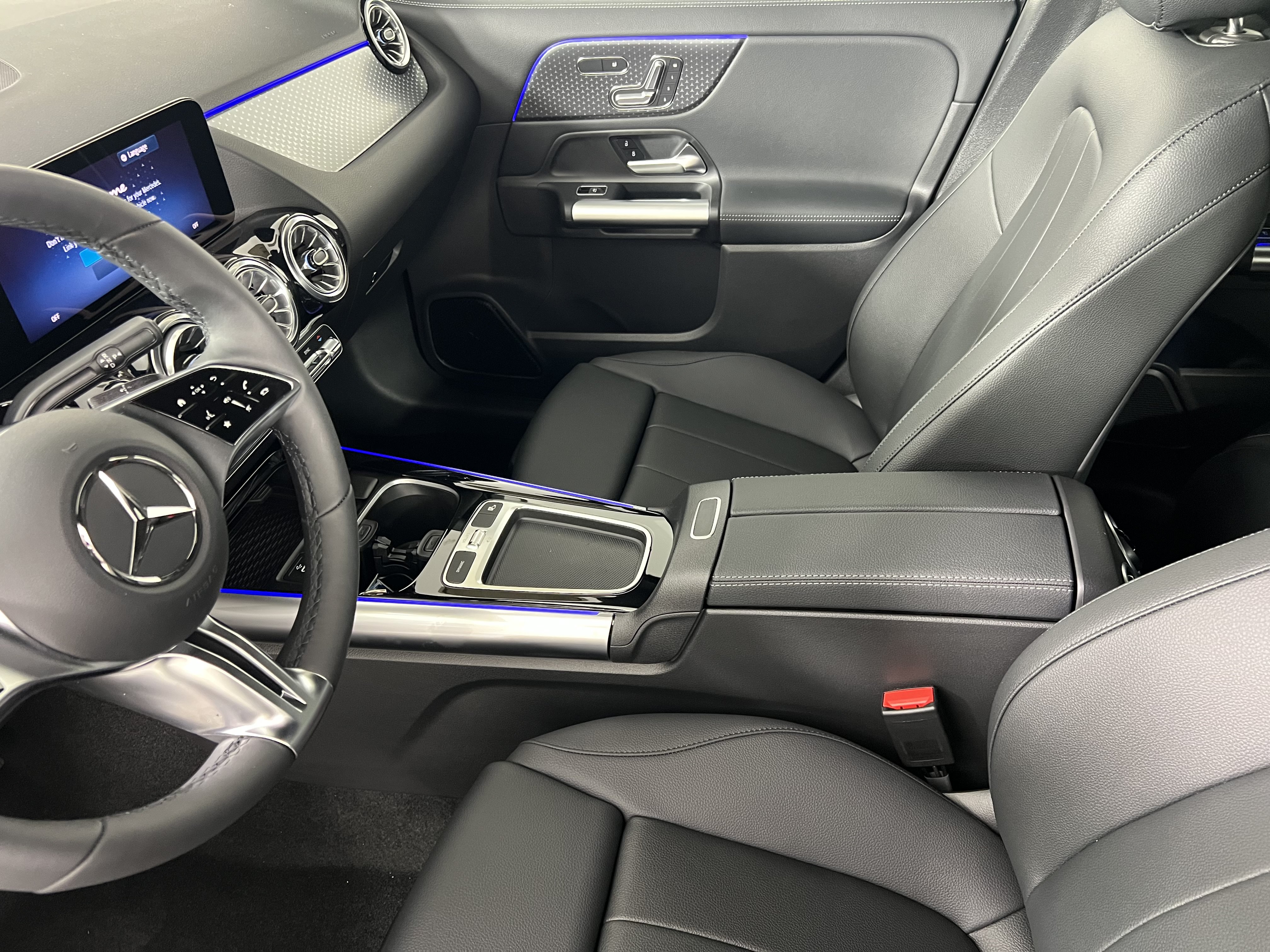 New 2026 Mercedes-Benz GLA 250 4MATIC image 4