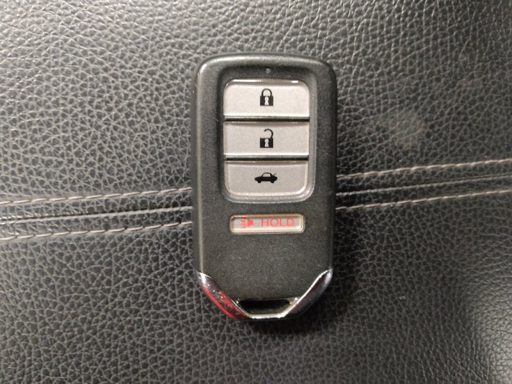 Used 2015 Honda Accord EX image 32