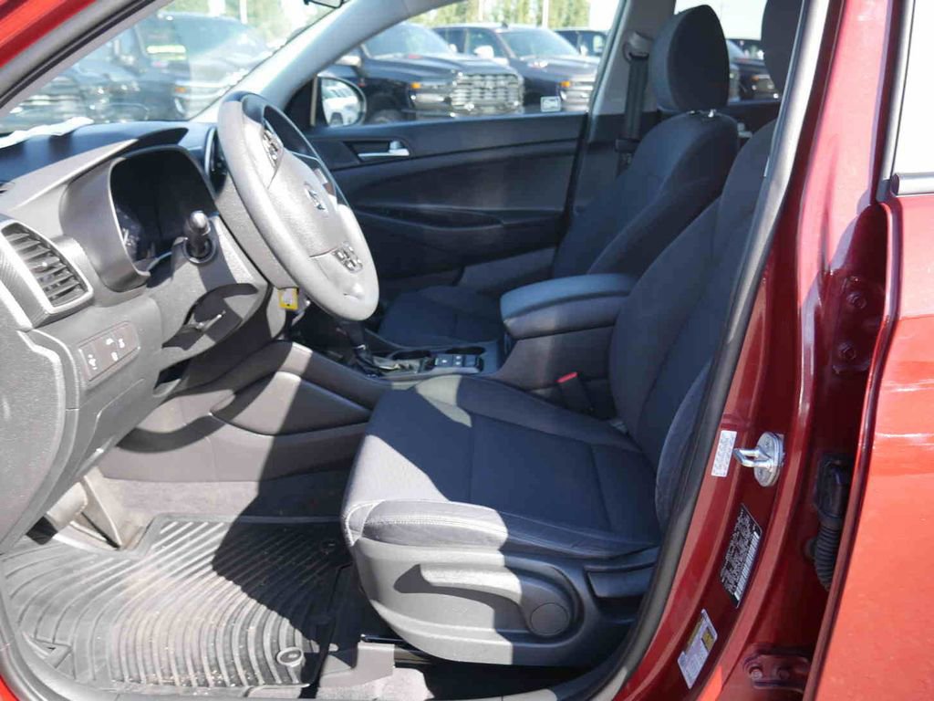 Used 2020 Hyundai Tucson SE w/ Winter Weather Package image 29