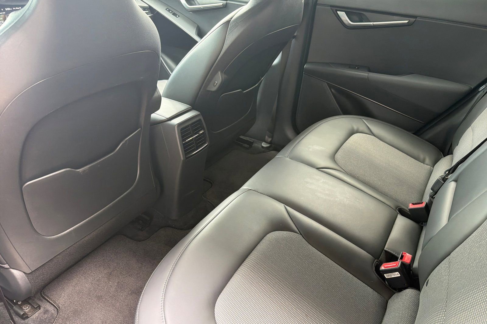 Used 2023 Kia Niro Wind FWD image 10