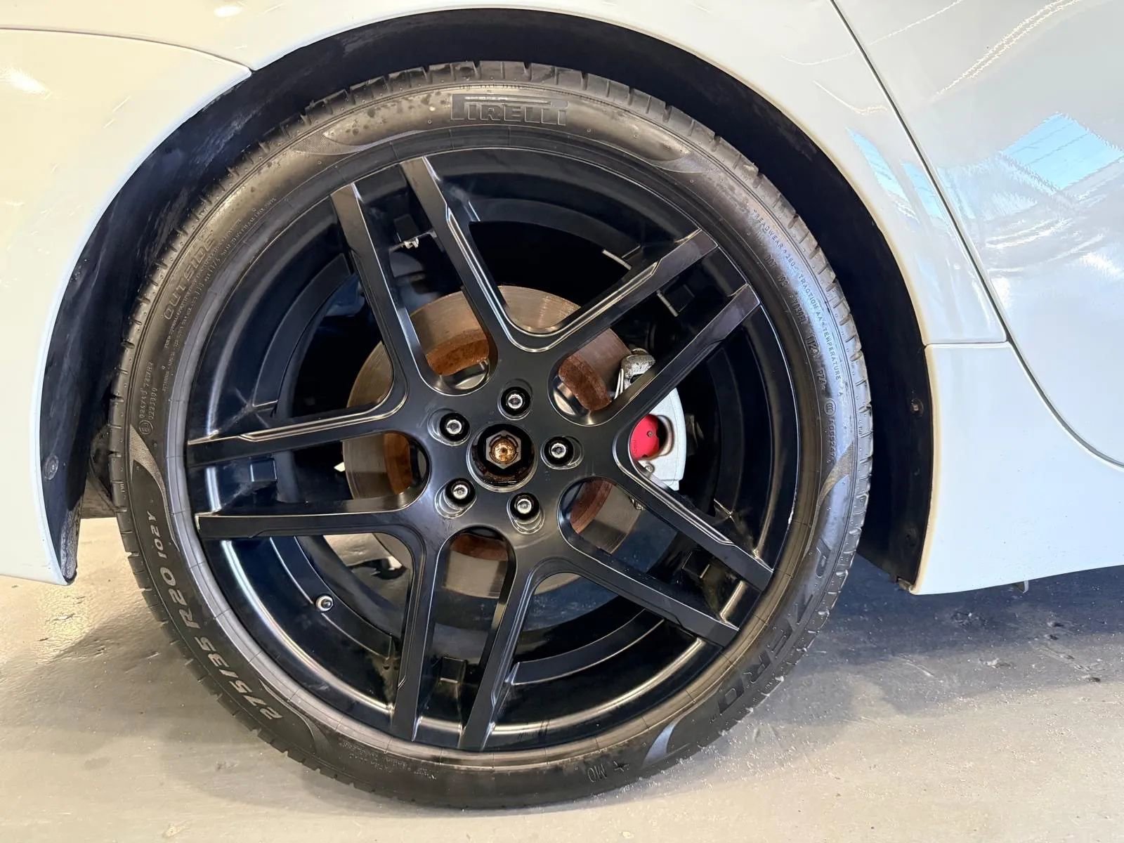 Used 2015 Jaguar XJ L Portfolio image 38