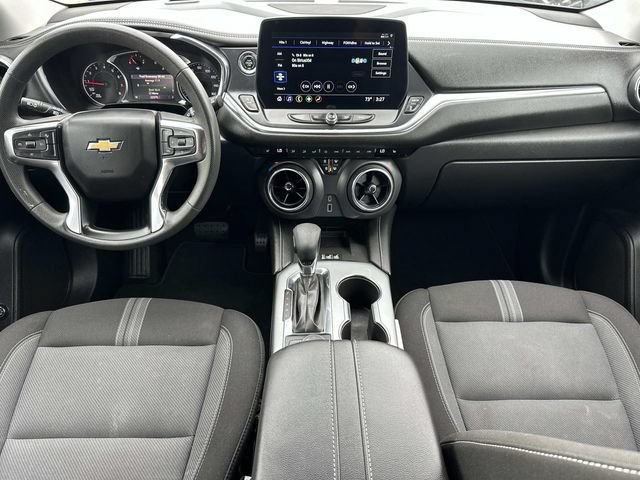 Used 2024 Chevrolet Blazer LT w/ Convenience Package FWD image 12