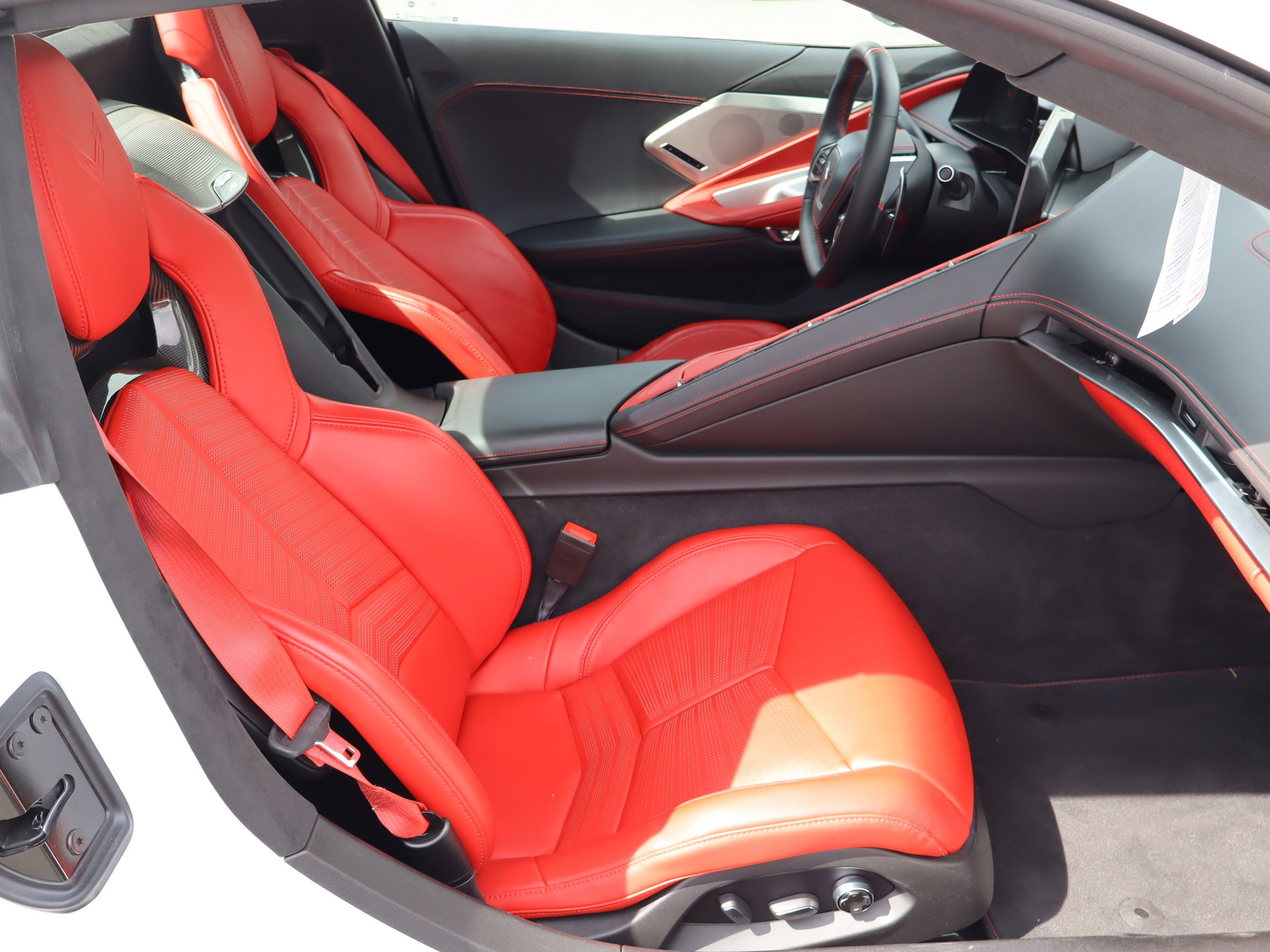 Used 2023 Chevrolet Corvette Stingray Premium Conv w/ Z51 Performance Package image 32