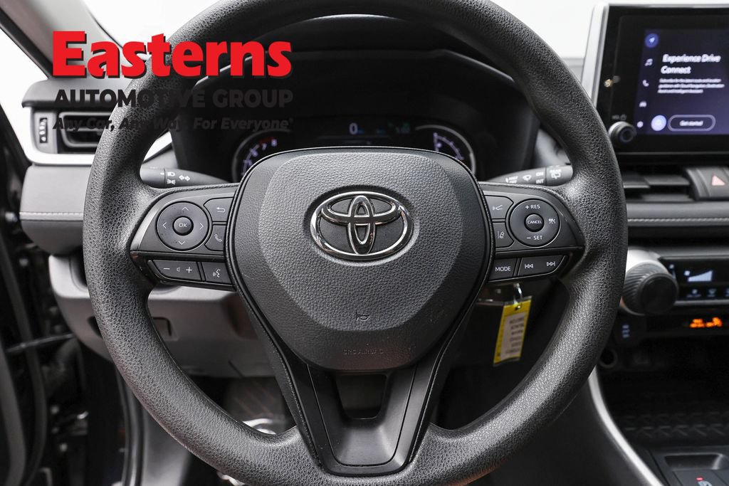 Used 2025 Toyota RAV4 LE FWD image 10