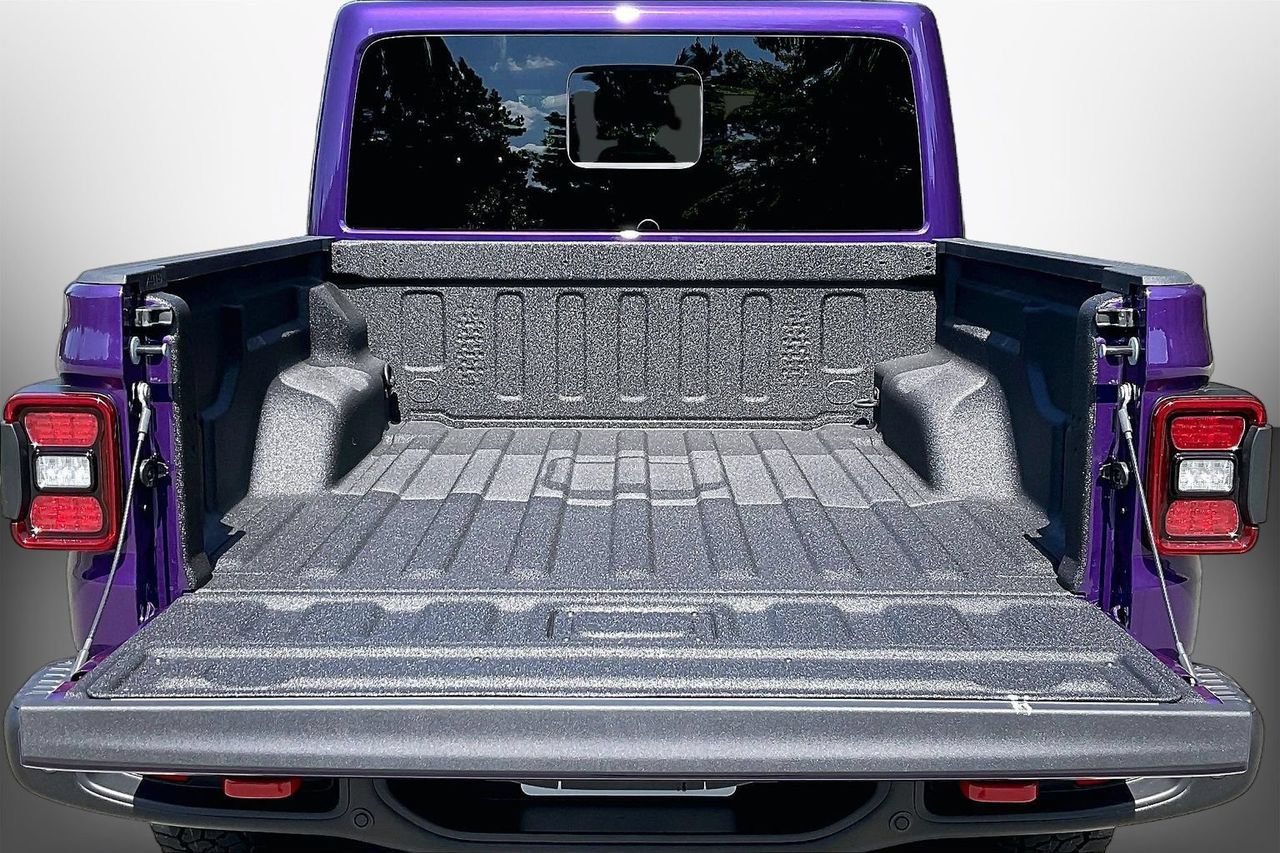 New 2026 Jeep Gladiator Rubicon AWD/4WD image 23