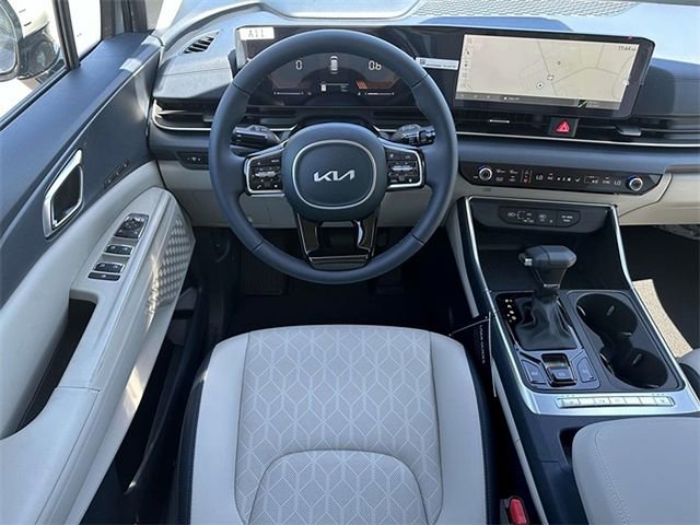 New 2025 Kia Carnival EX image 20