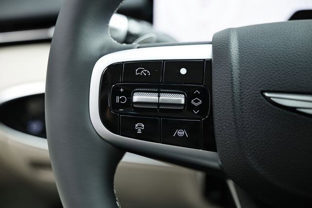 New 2026 Genesis GV70 2.5T AWD/4WD image 32