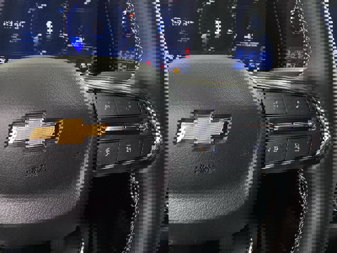 Used 2024 Chevrolet Blazer EV LT AWD/4WD image 21