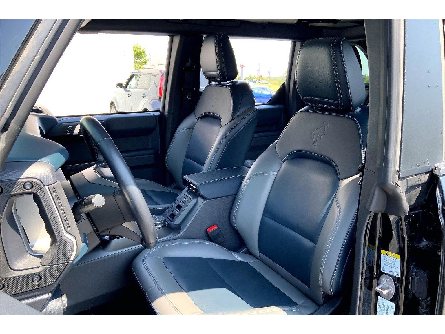 Used 2024 Ford Bronco Outer Banks AWD/4WD image 23