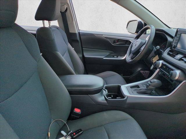 Certified 2022 Toyota RAV4 LE FWD image 20