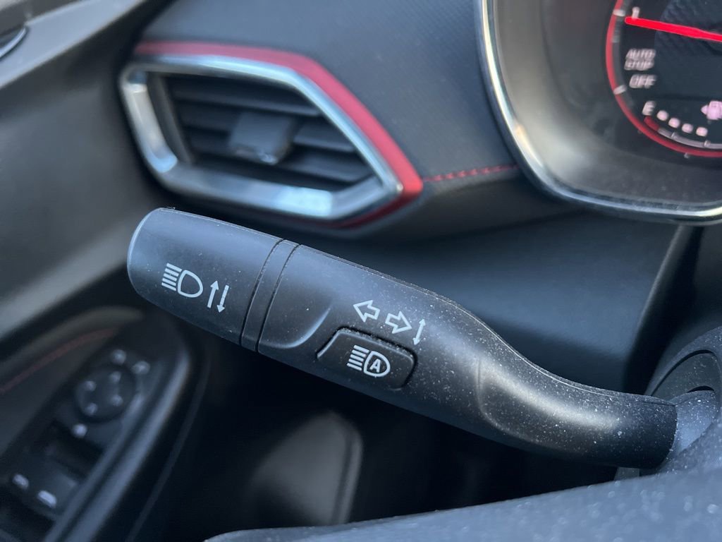 Used 2023 Chevrolet TrailBlazer RS w/ Convenience Package image 13