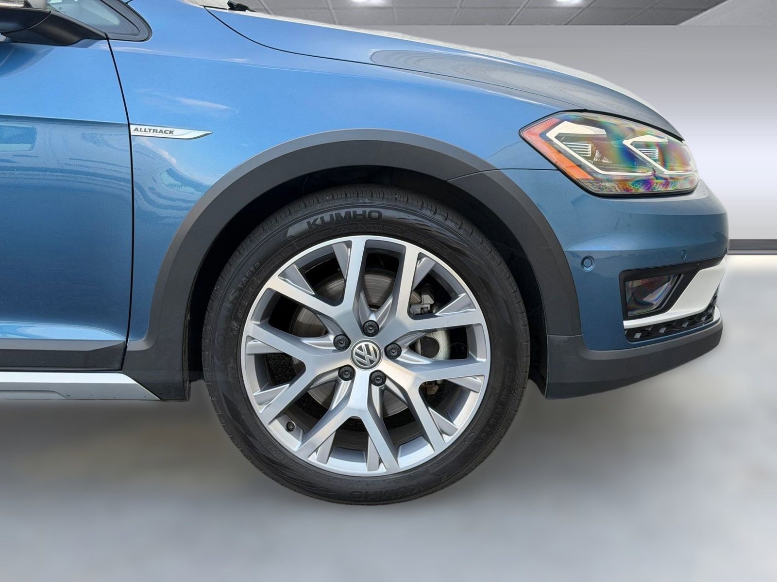 Used 2019 Volkswagen Golf Alltrack SE AWD/4WD image 11