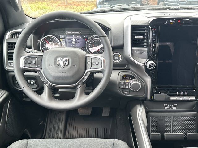 New 2026 RAM 1500 4x4 Crew Cab image 25