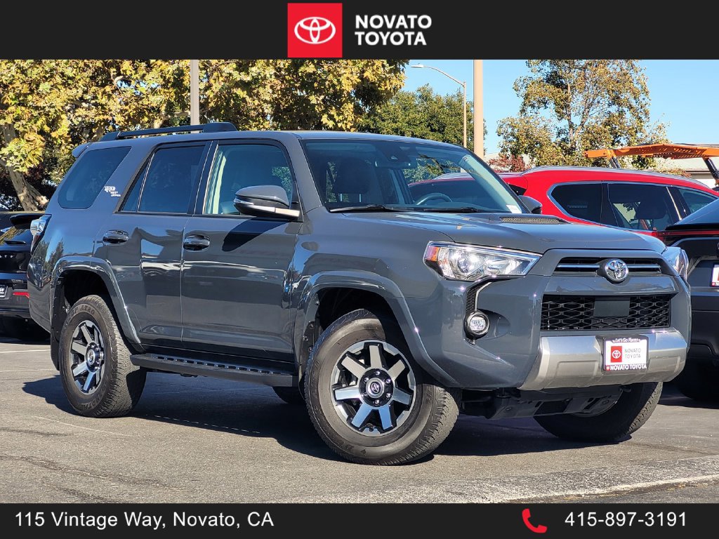 Used 2024 Toyota 4Runner TRD Off-Road Premium w/ Moonroof Package AWD/4WD image 1
