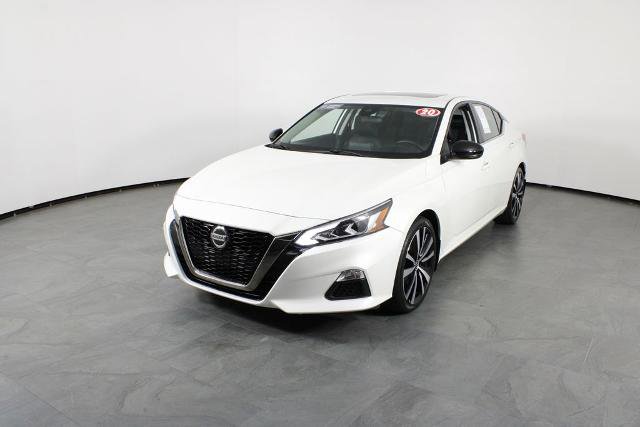 Certified 2020 Nissan Altima 2.5 SR w/ Premium Package image 2