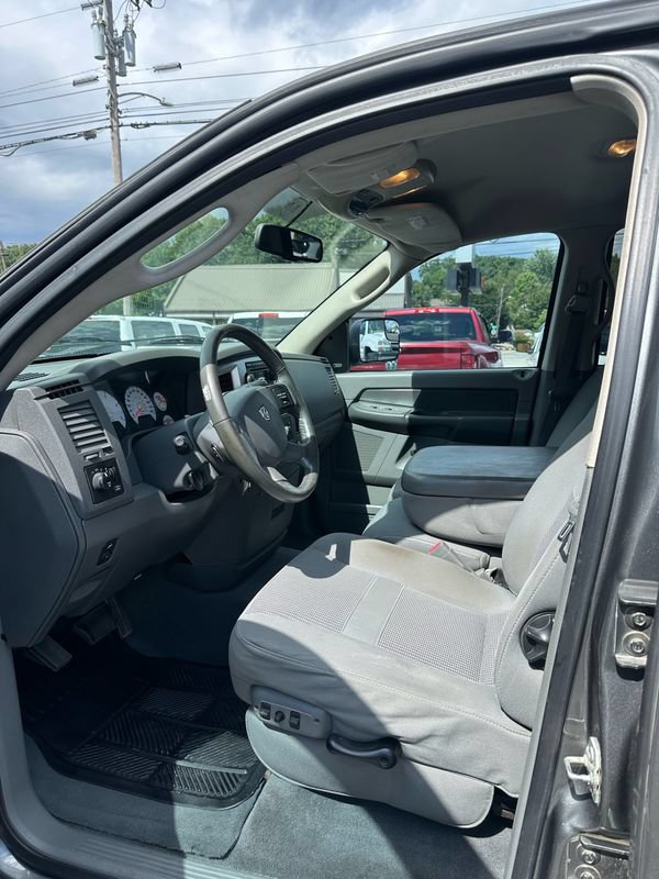 Used 2008 Dodge Ram 2500 Truck SLT w/ Popular Equipment Group AWD/4WD image 8