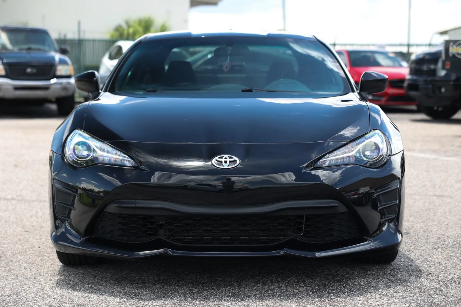 Used 2017 Toyota 86 RWD image 10