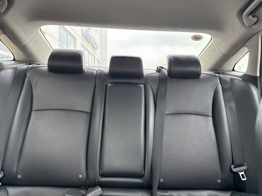 Certified 2017 Honda Civic EX-L image 9