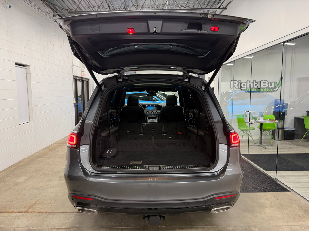 Used 2022 Mercedes-Benz GLS 580 4MATIC image 22