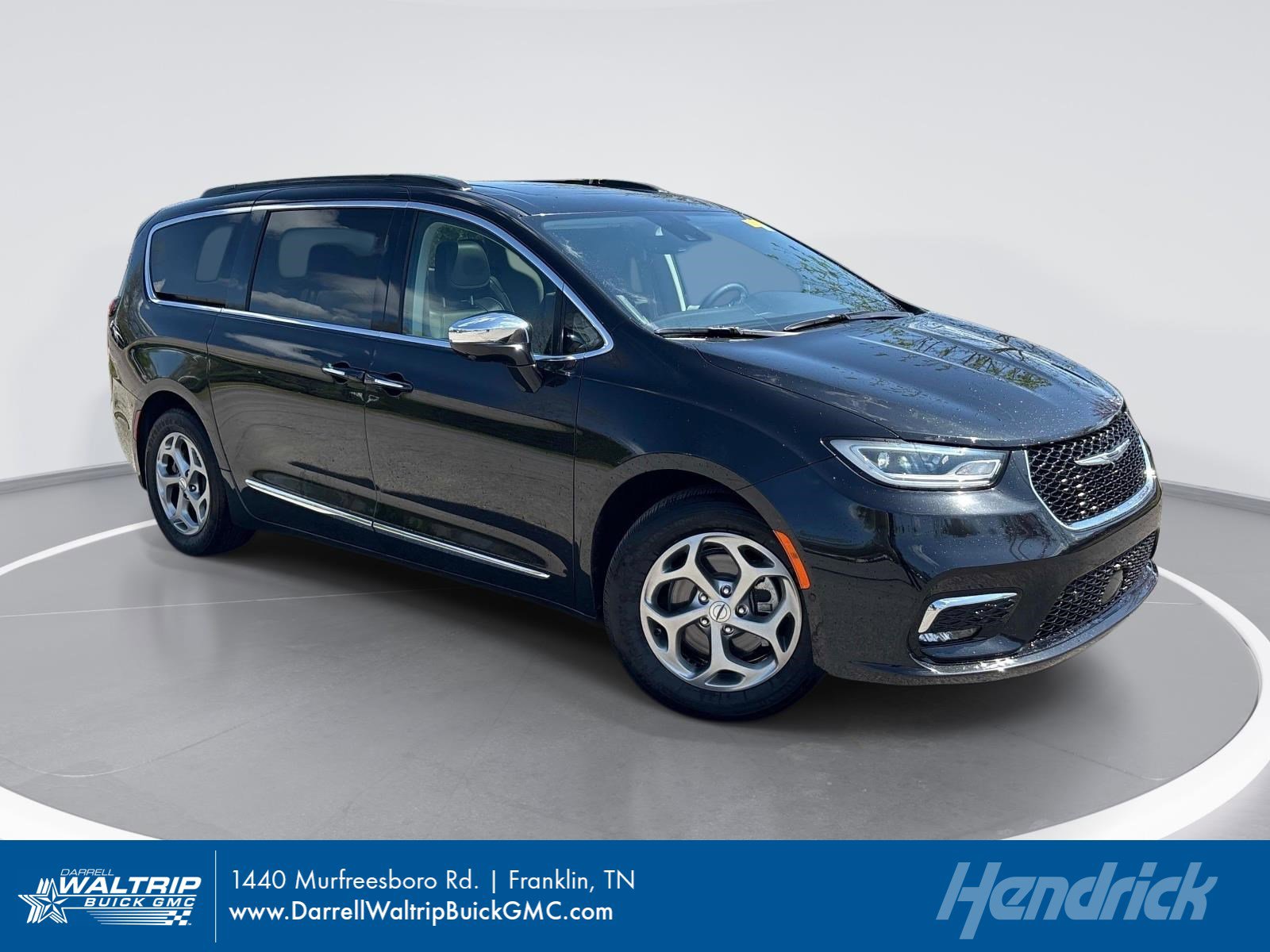 Used 2022 Chrysler Pacifica Limited image 1