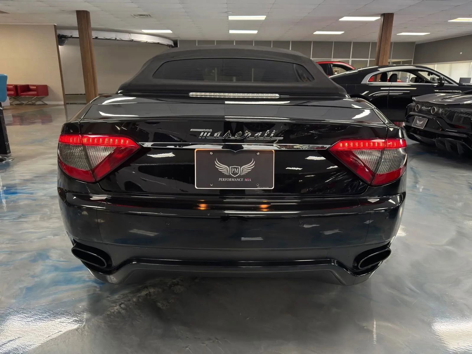 Used 2015 Maserati GranTurismo Sport RWD image 6