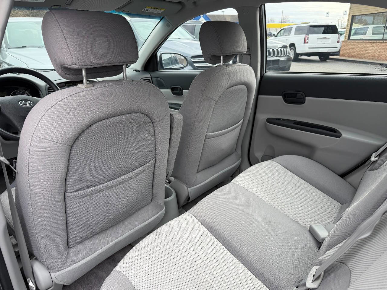 Used 2007 Hyundai Accent GLS image 25