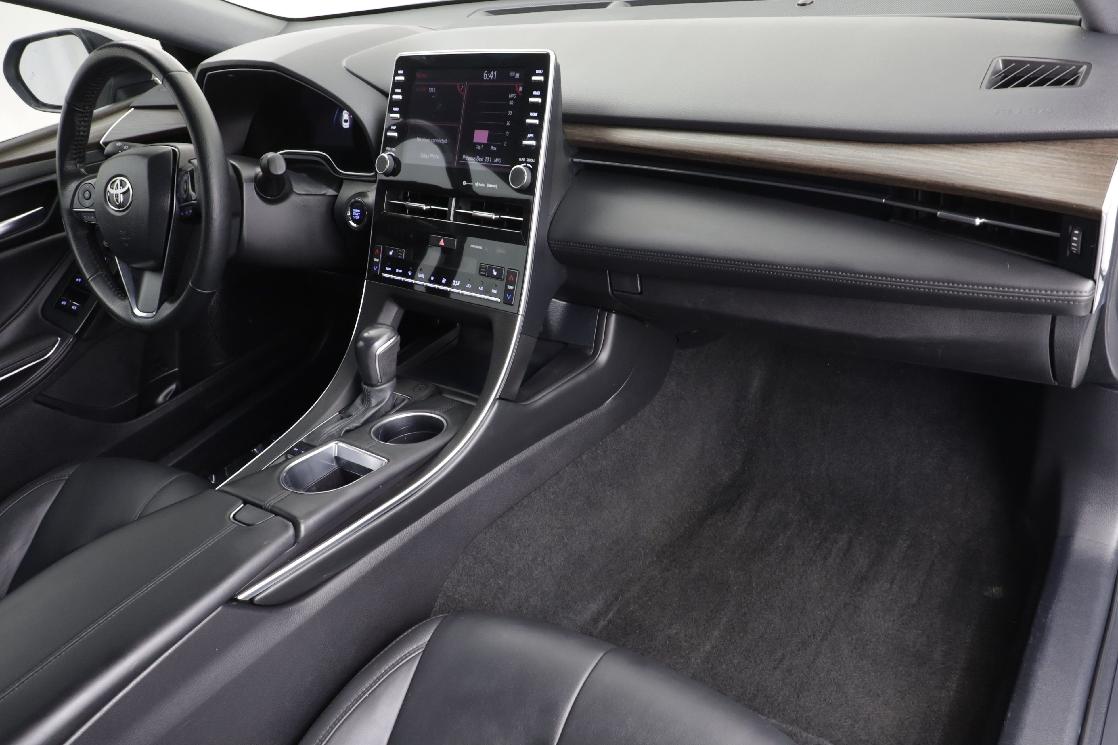 Used 2022 Toyota Avalon XLE FWD image 20