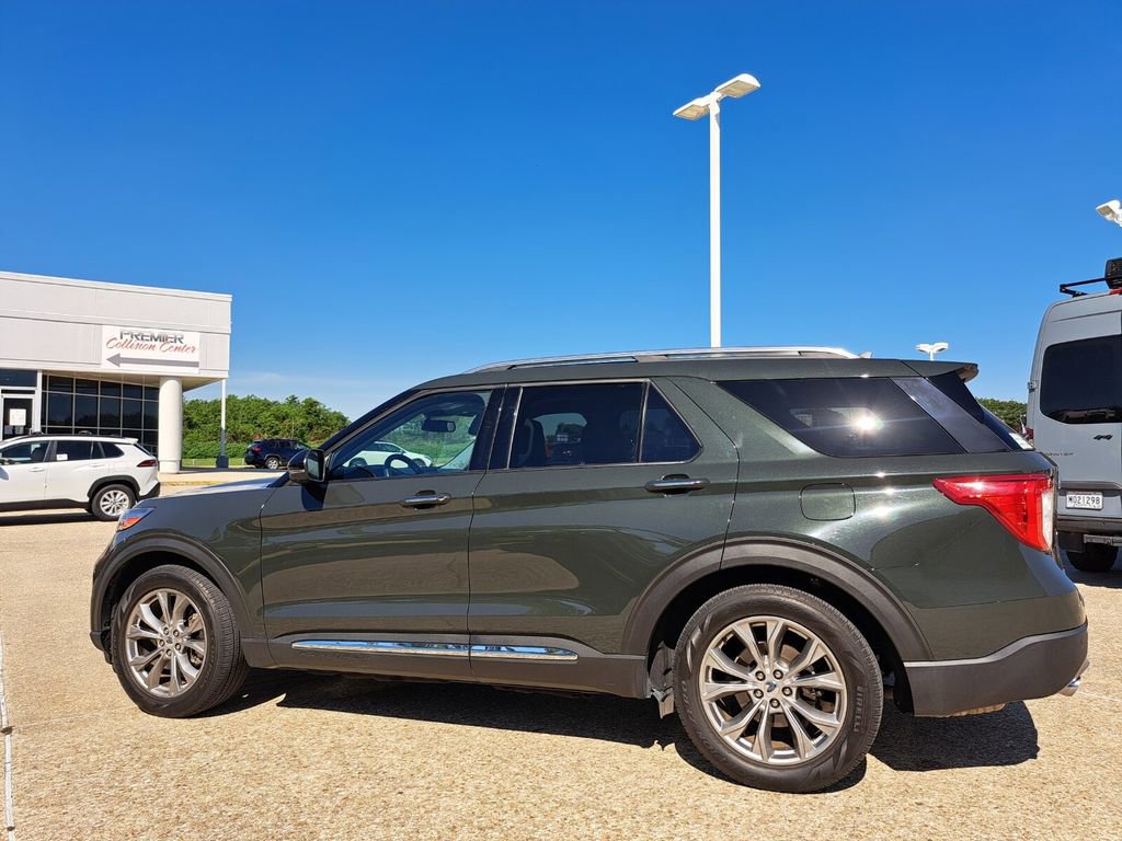 Used 2022 Ford Explorer Limited w/ Equipment Group 301A RWD image 7
